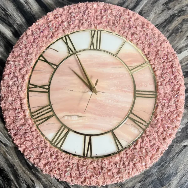 beautiful-unique-epoxy-roman-ring-wall-clock